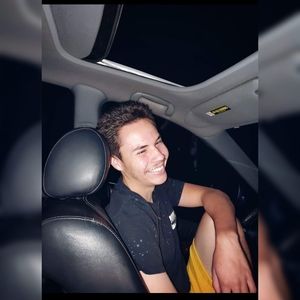 Meet your Posher, Angelo